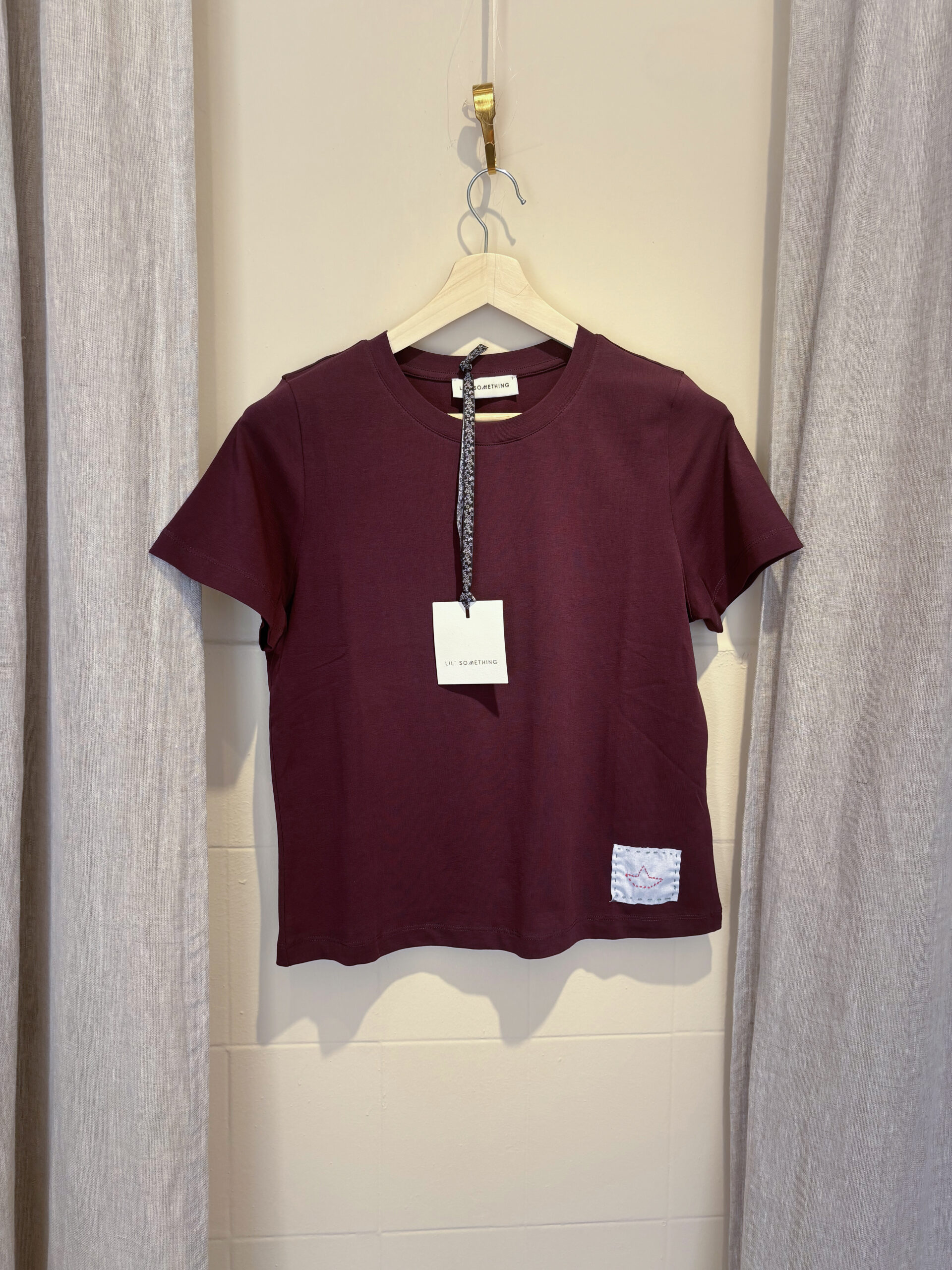 Lil Scarlet T-Shirt - Görsel 2